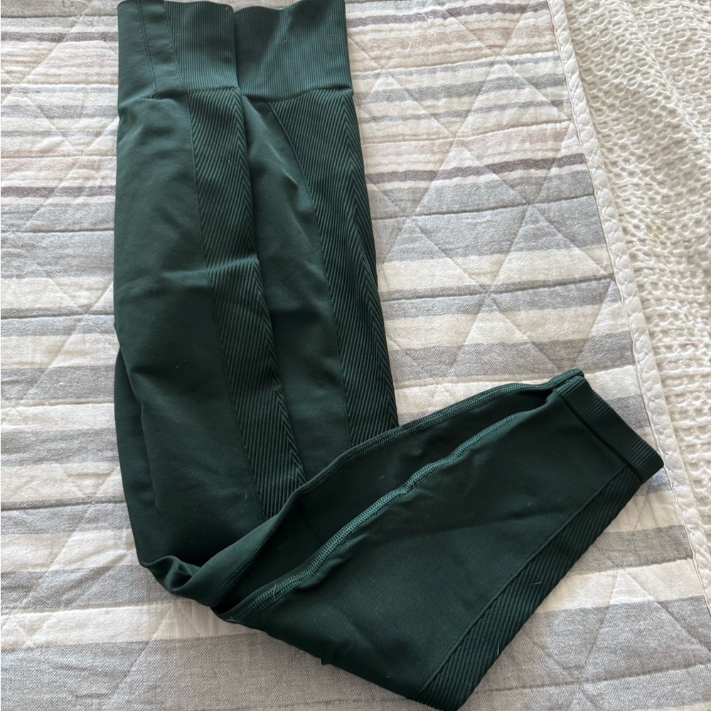 Abercrombie & Fitch Forest Green Sweater